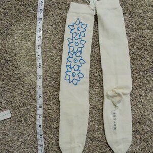 NWT Wovenplay Blue Flower Socks